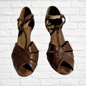 Very Fine Dance Shoes Classic Series Style 6006 Brown Leather Size 8.5